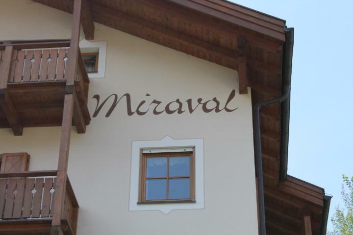 Ferienwohnung Miraval Perathoner Andreas St. Ulrich in Gröden Exterior foto